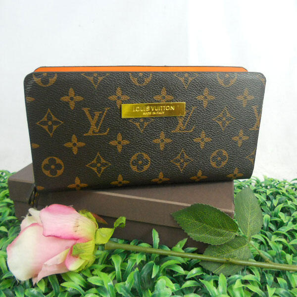 Dompet Louis Vuitton