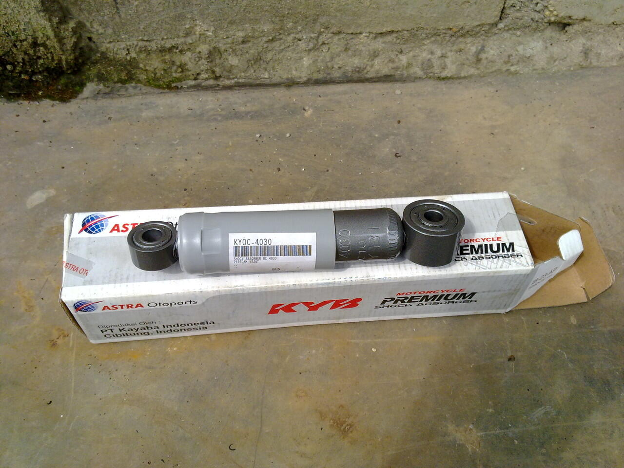 Terjual Shockbreaker depan Kayaba utk Vespa VBB, Super