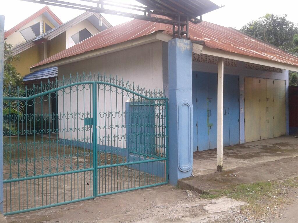 Rumah plus Toko yang strategis di Gowa-Sungguminasa