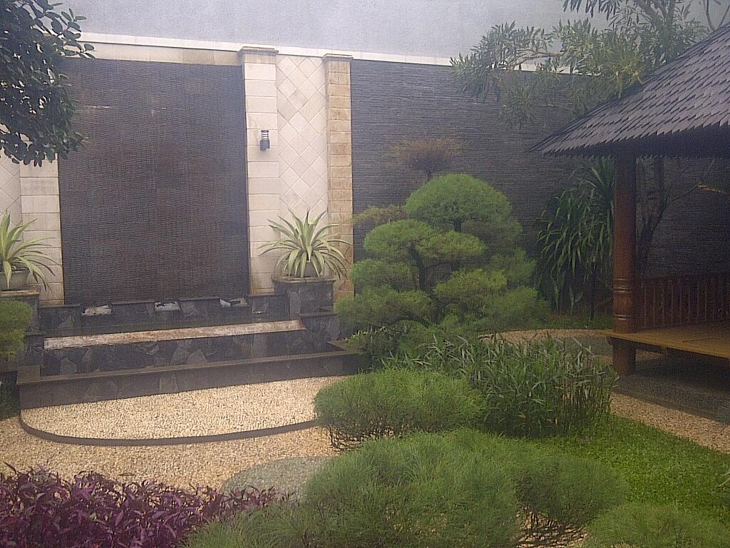 RUMAH MEWAH DIJUAL !!! DAERAH SERPONG-BSD