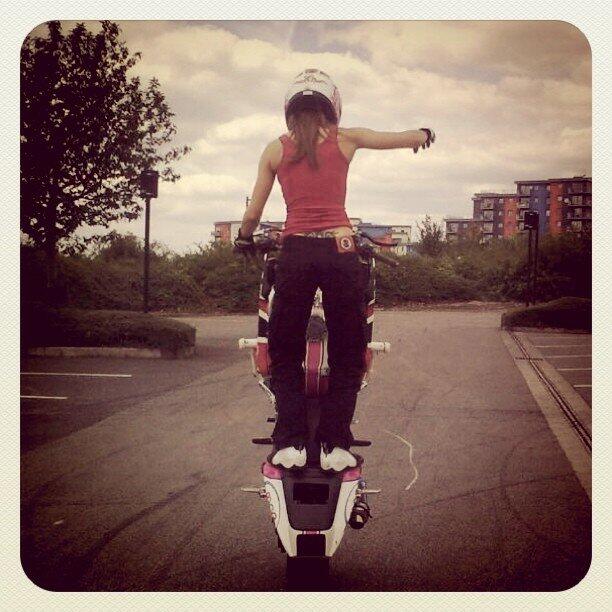 &#91;17+&#93; About Chesca Miles_&quot;The Female Freestyle Stuntbikers &quot;