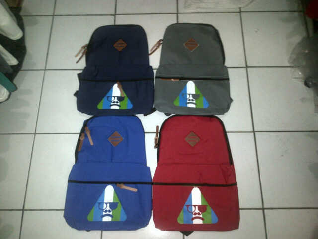 Terjual JUAL TAS UNLK RSCH  KEHED KICK DENIM  WOLES DLL DI 