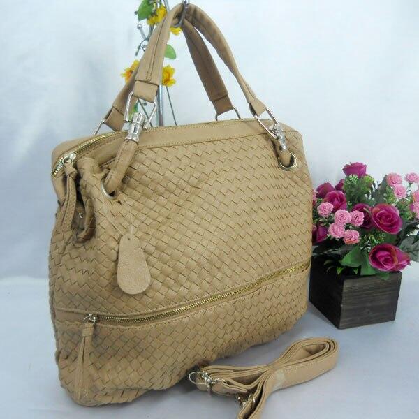 Tas Botega,Burberry,Cartier,Chanel,Zara,Furla,Hermes,Louis Vuitton,Prada,Versace