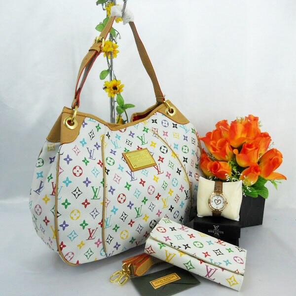 Tas Botega,Burberry,Cartier,Chanel,Zara,Furla,Hermes,Louis Vuitton,Prada,Versace