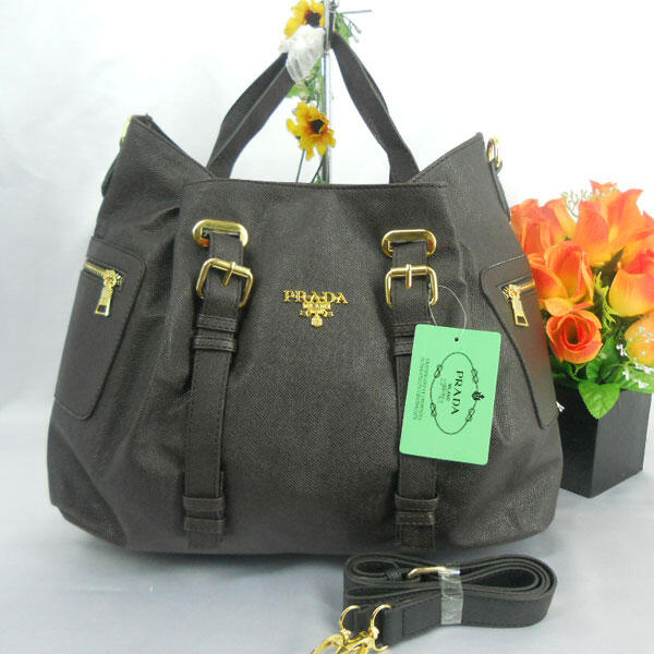 Tas Botega,Burberry,Cartier,Chanel,Zara,Furla,Hermes,Louis Vuitton,Prada,Versace
