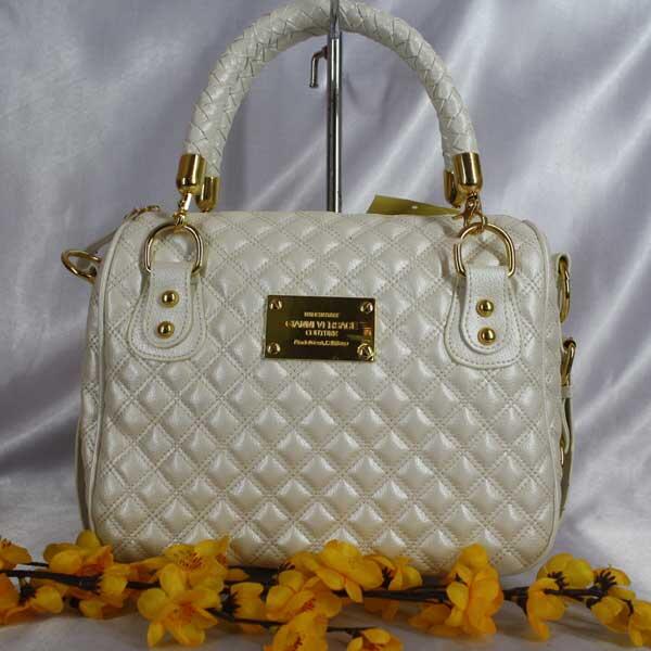 Tas Botega,Burberry,Cartier,Chanel,Zara,Furla,Hermes,Louis Vuitton,Prada,Versace