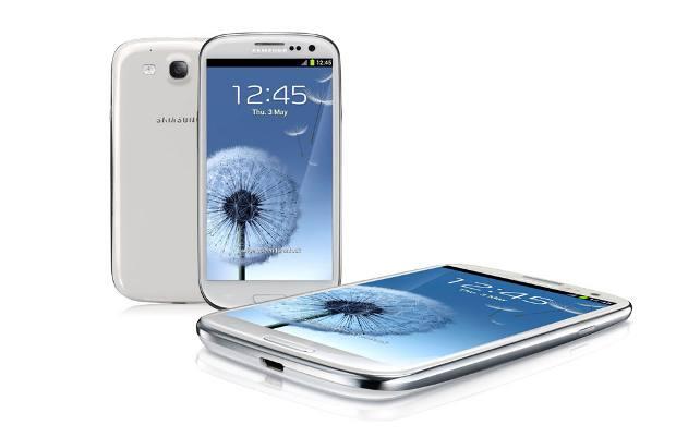 Samsung GT-I9600 muncul, usung Android 5.0 Key Lime Pie