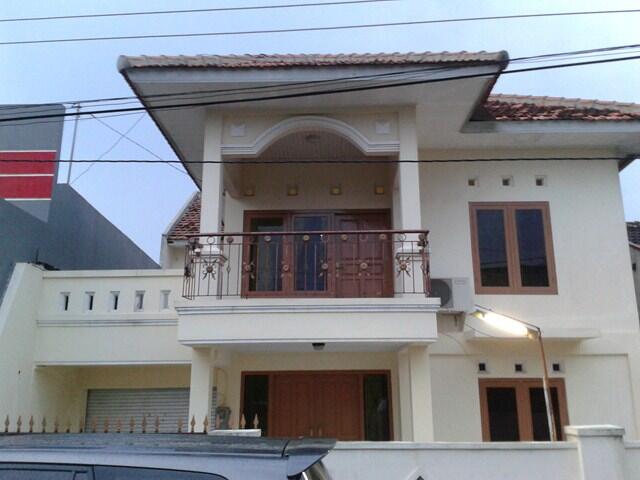 Jual CEPAT Rumah 2 Lantai Tengah Kota Semarang Citarum - Murah