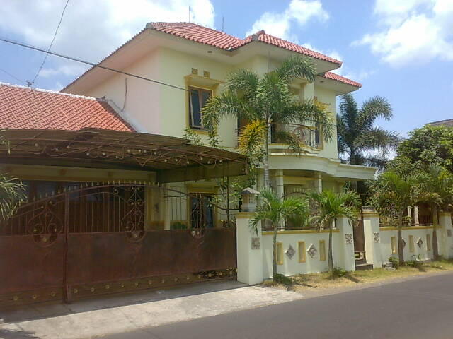 Rumah Mewah Maguwoharjo Depok Sleman Jogja