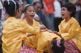 PERMAINAN TRADISIONAL TEMPO DULU (pict)