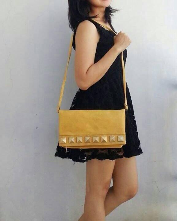 Clutch Santana, reseller are very welcome