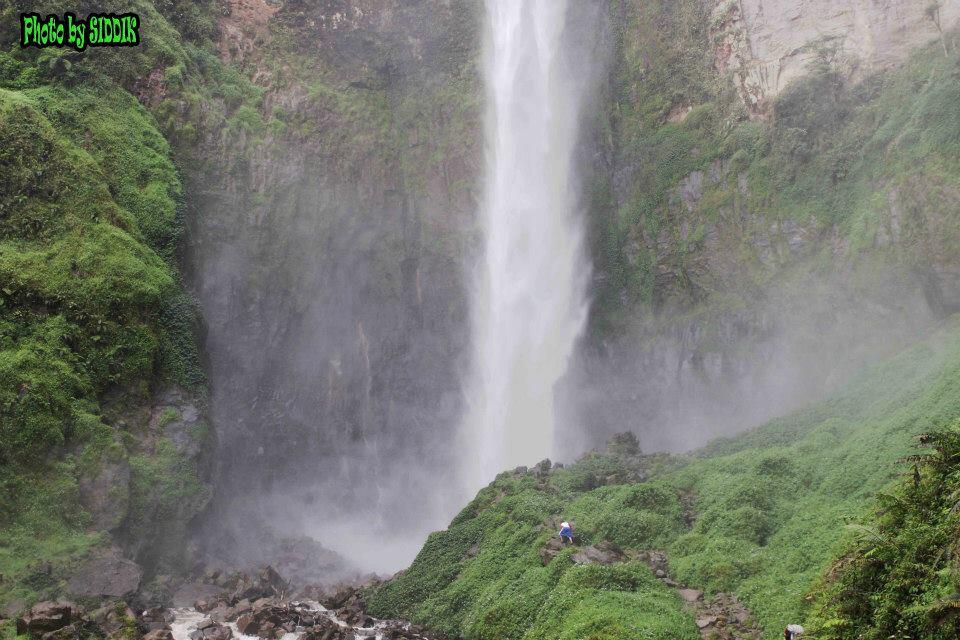 Air Terjun Sipiso Piso - Tongging - Karo