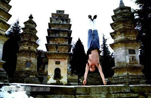 Latihan Fisik Biksu Shaolin Yang Di Luar Nalar Manusia