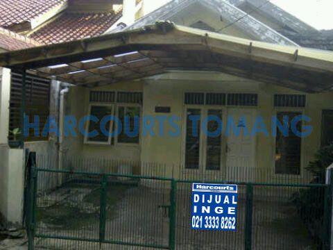 Jual Rumah di Bintaro, Listrik 2200 Watt dan Lantai Keramik!