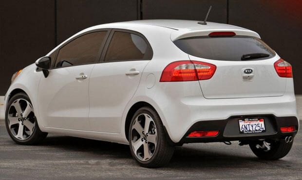 Kia All New Rio Tdp 43jt/Angsuran 2,2jt,,invite pin BB : 283193FD