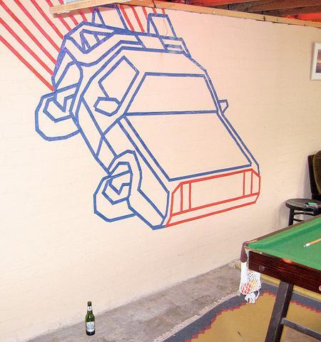 Graffiti unik menggunakan isolasi