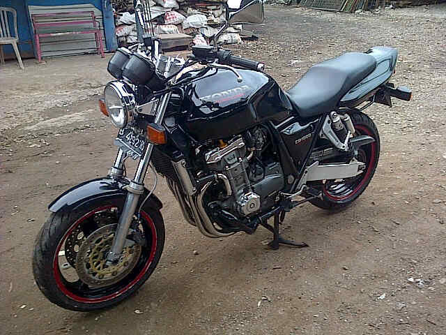 Terjual Honda CB 1000 Tahun 1998 Maknyusssss KASKUS