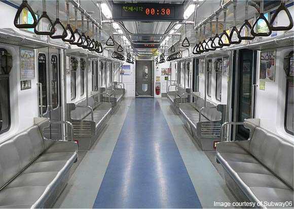 &#91;share pict&#93; Interior Commuter Line Indonesia vs Luar Negeri