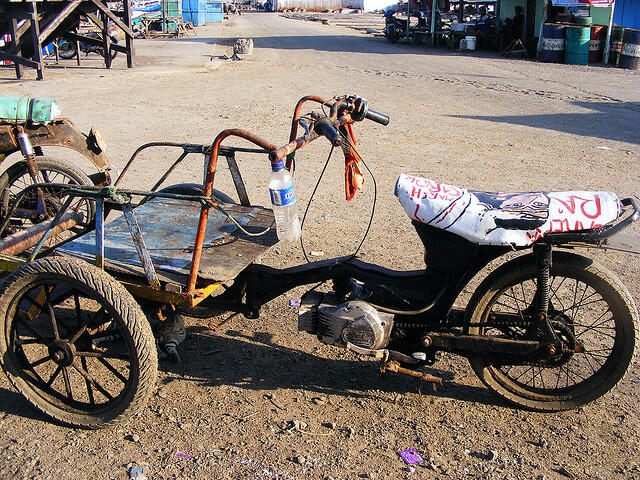 Motor becak sebenarnya legal ato ilegal sih?