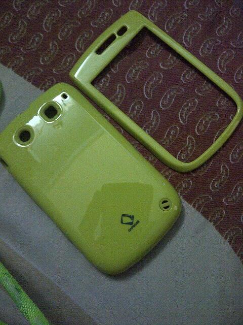 Capdase Fuze Alumor Softjacket bb Q10 Samsung Iphone 5 4s HTC Sensation Ipad Ipod5