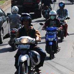 12 Perilaku Pengendara Sepeda Motor Yang Harus Diubah