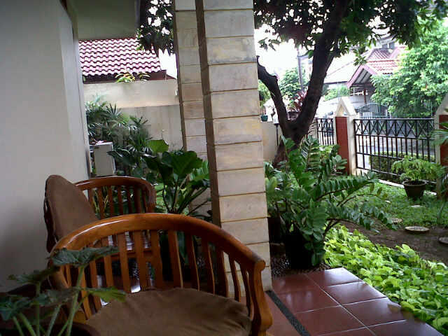 RUMAH SEKTOR 2 BINTARO JAYA