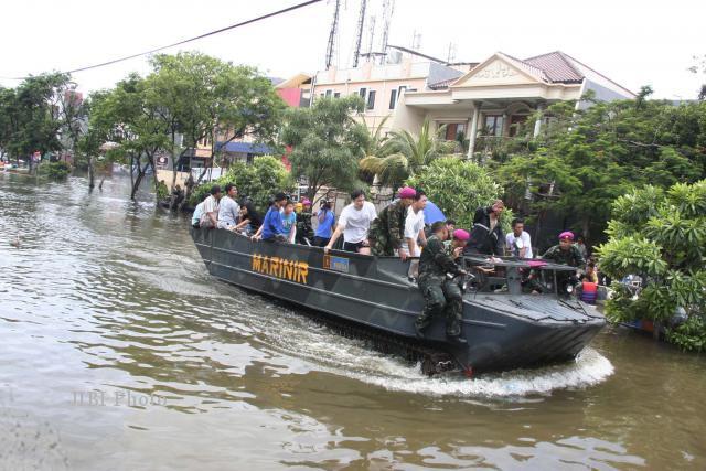 Inilah Mobil-mobil Yang Bisa "Berenang" Terbaik Di Dunia