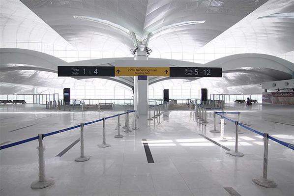 Foto-Foto Bandara Internasional Kuala Namu Medan (KEREN GAN !)