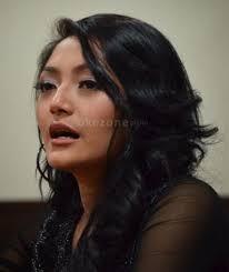 GOYANGAN MANJUR SITI BADRIAH