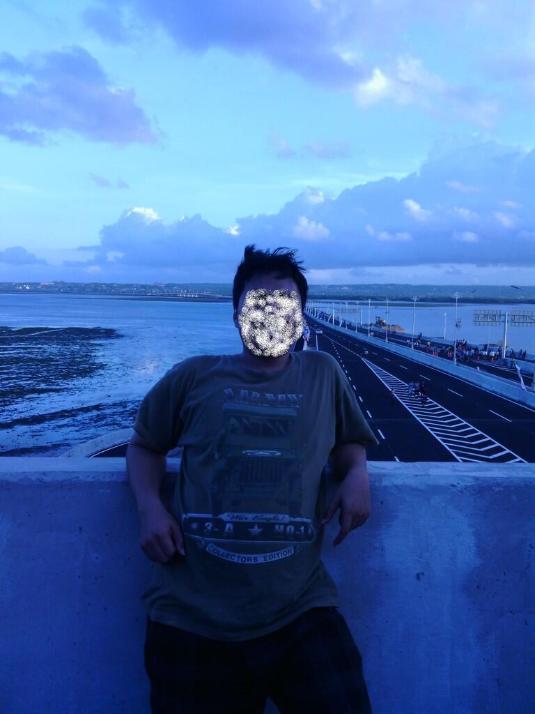 (With PIC) Dahlan: Lihat Matahari Terbenam dan Air Pasang dari Tol Laut Bali, Indah S