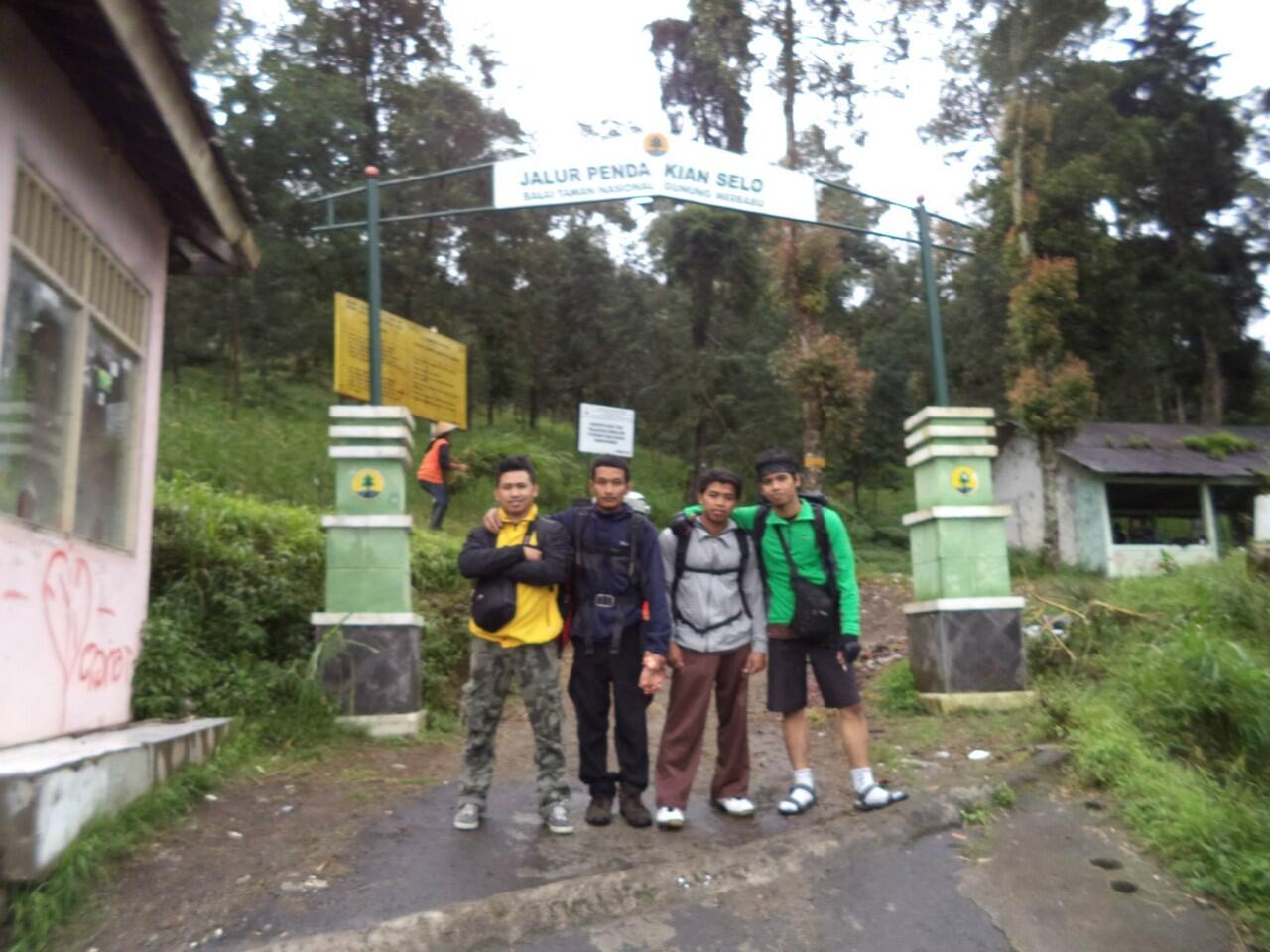 INDAHNYO GUNUNG MERBABU 3145 mdpl