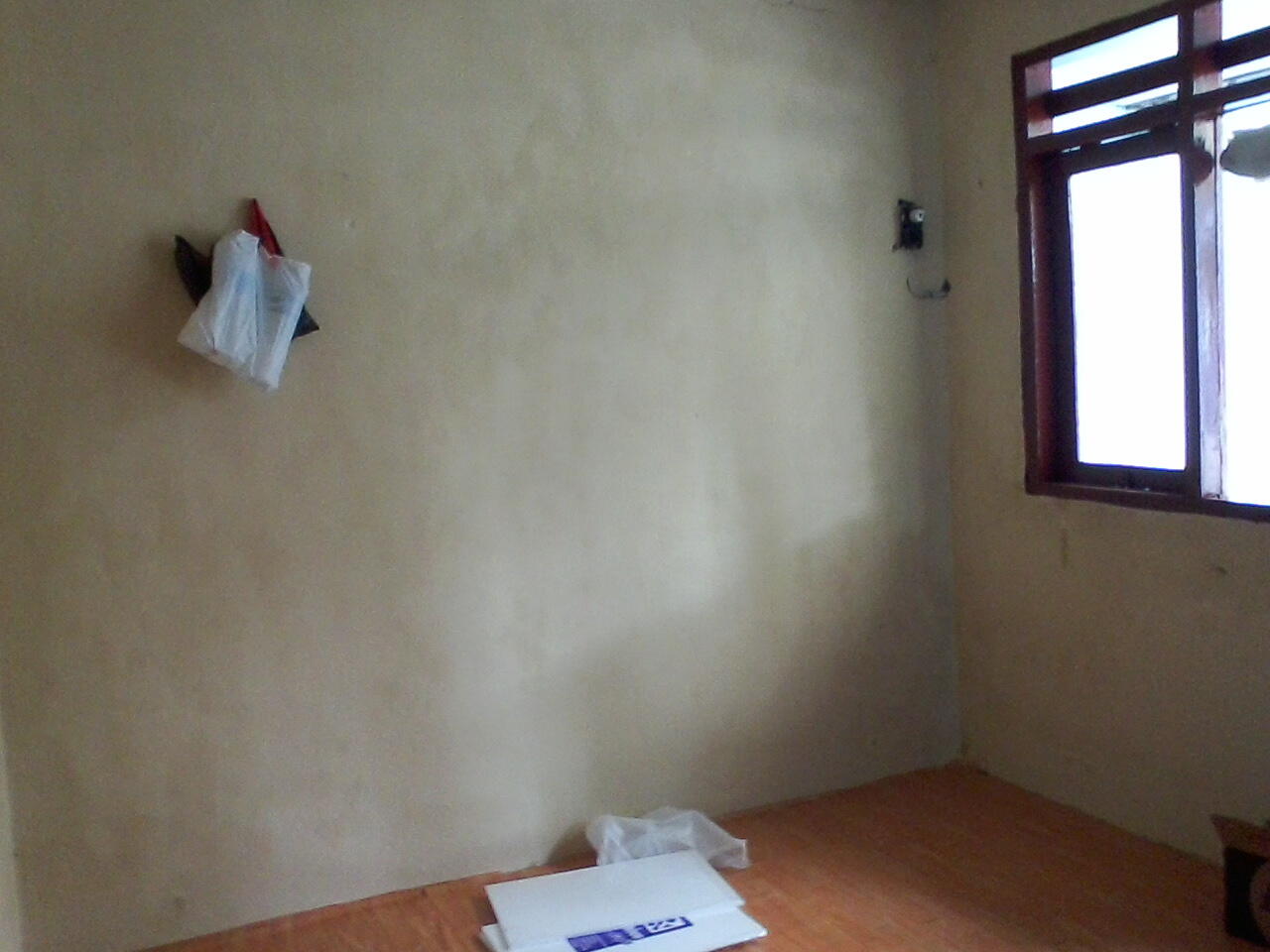 di kontrakan atau sewa rumah mungil sangat strategis