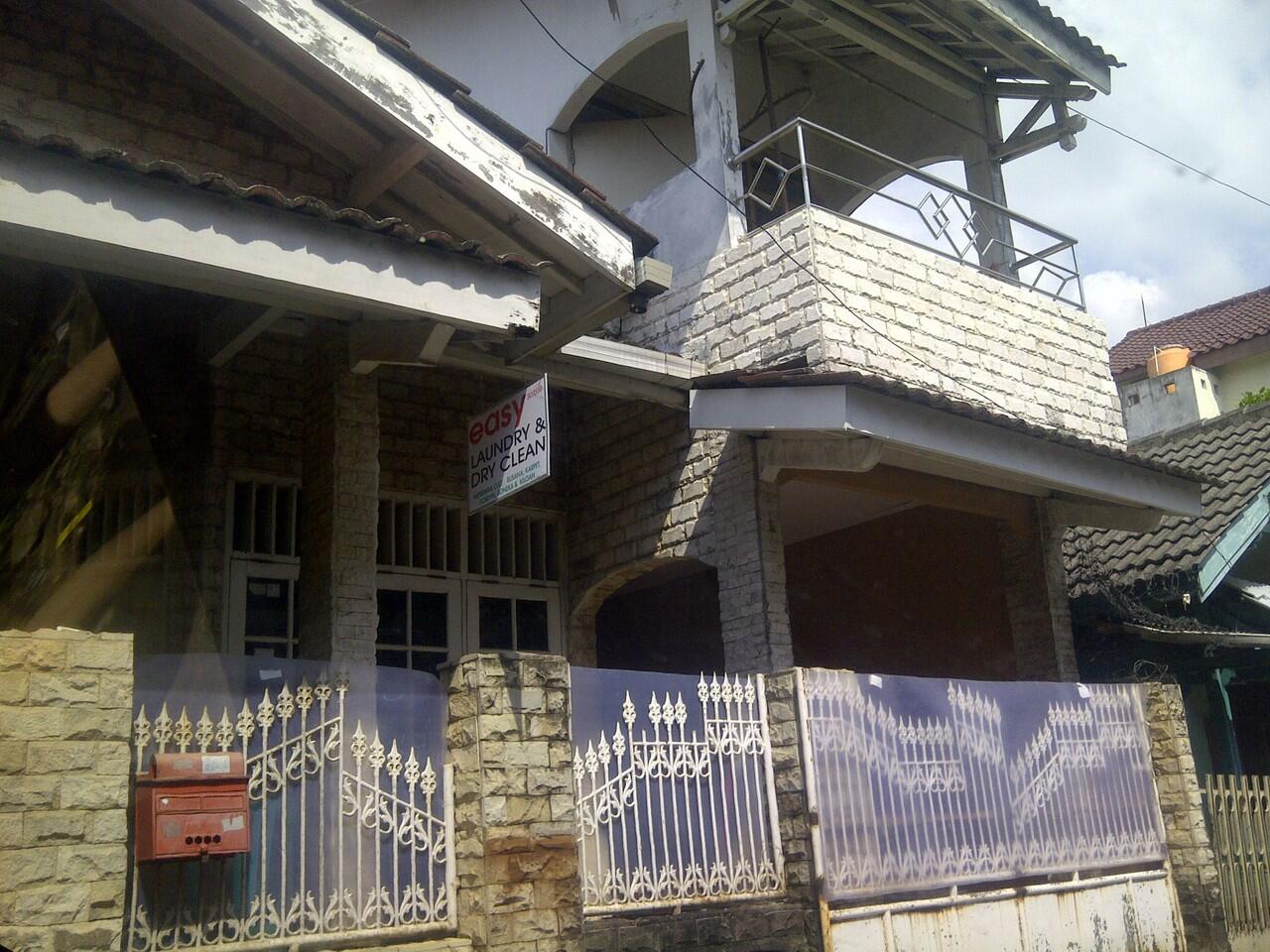 JUAL RUMAH 2 Lantai TIPE 175 JATIBENING Bekasi