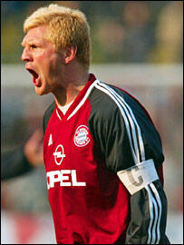 8 Pemain Bola Yang Dipulangkan Saat Piala Dunia