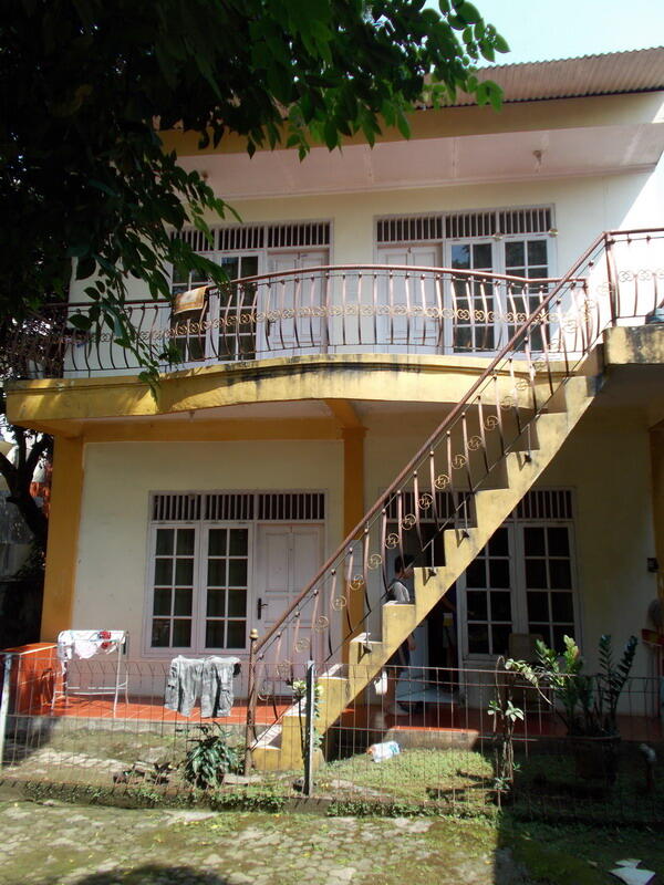 Rumah di belakang UNKRIS, BSI, Univ. Asyafiiyah
