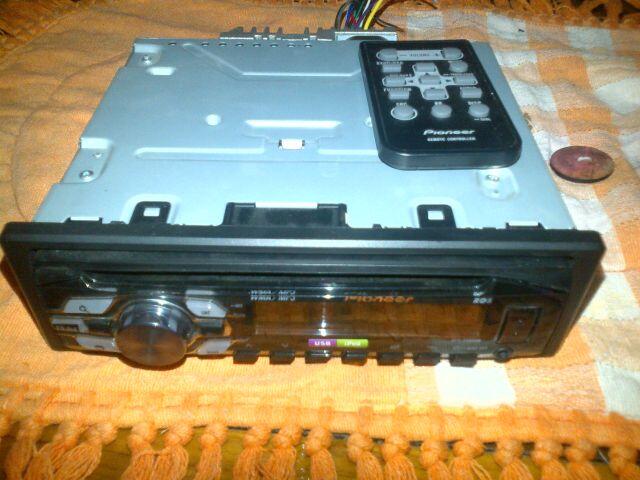 Tape pioneer DEH-2450UB