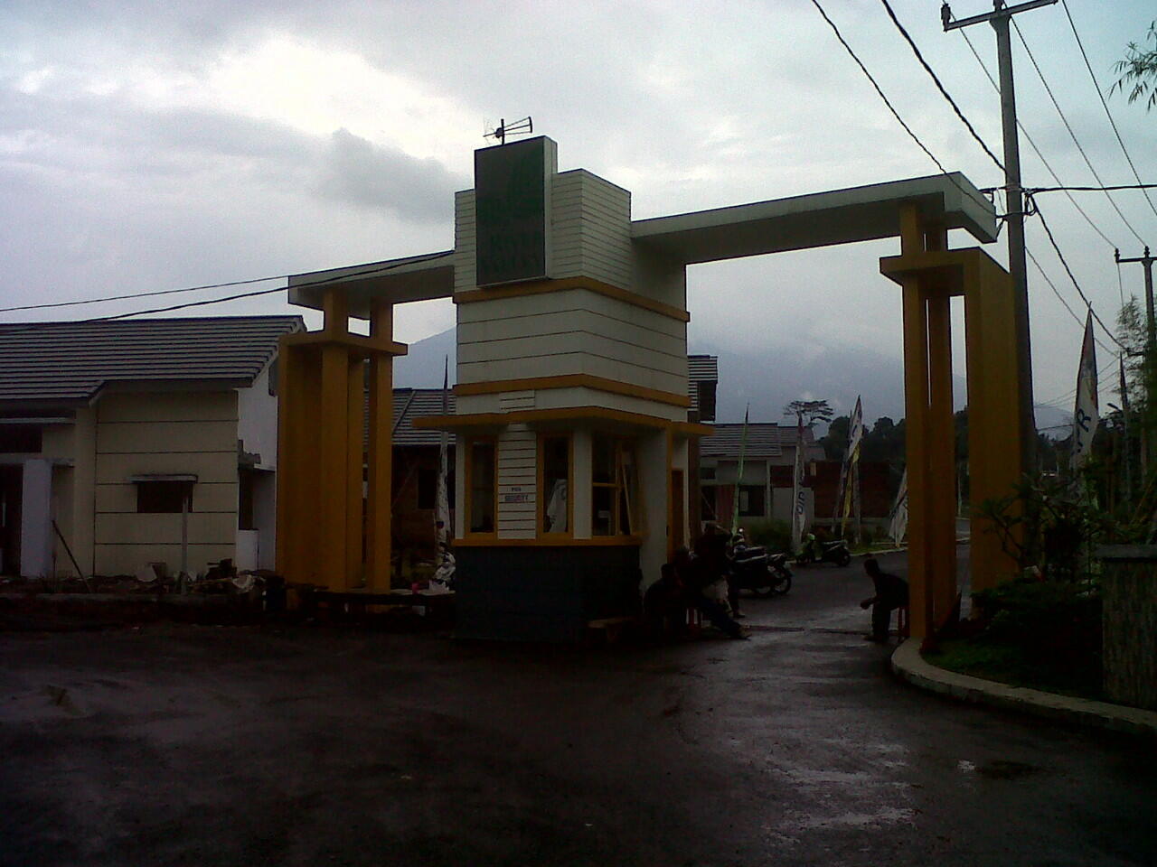 Rumah Over Kredit.. KONDISI BARU SIAP HUNI ''river valley bogor''