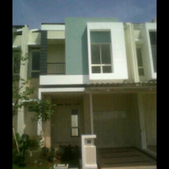 Dijual rumah baru, siap huni di clsuter STARLING - THE SPRING gading serpong