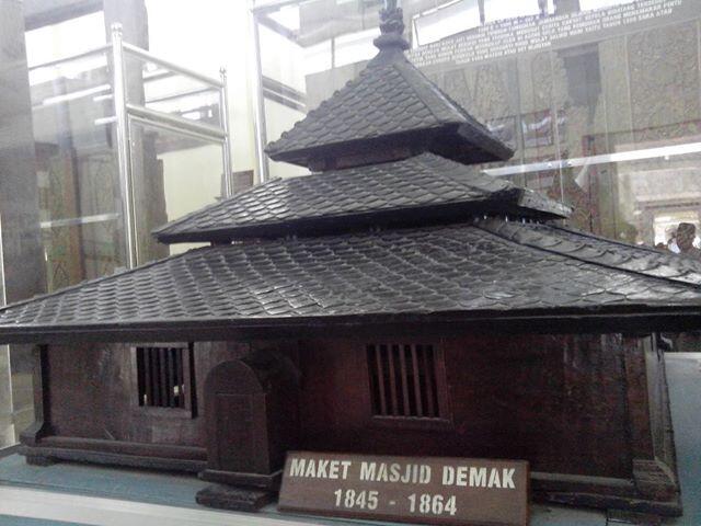 Tahukah anda ? Sejarah Masjid di Indonesia
