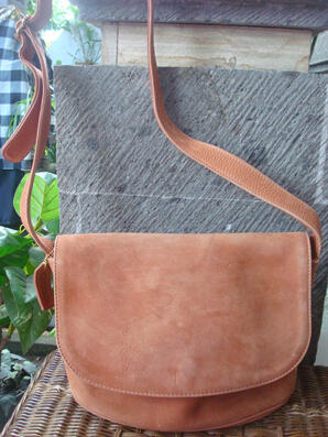 DIJUAL TAS BRAUN BUFFEL, BETTY&GARY