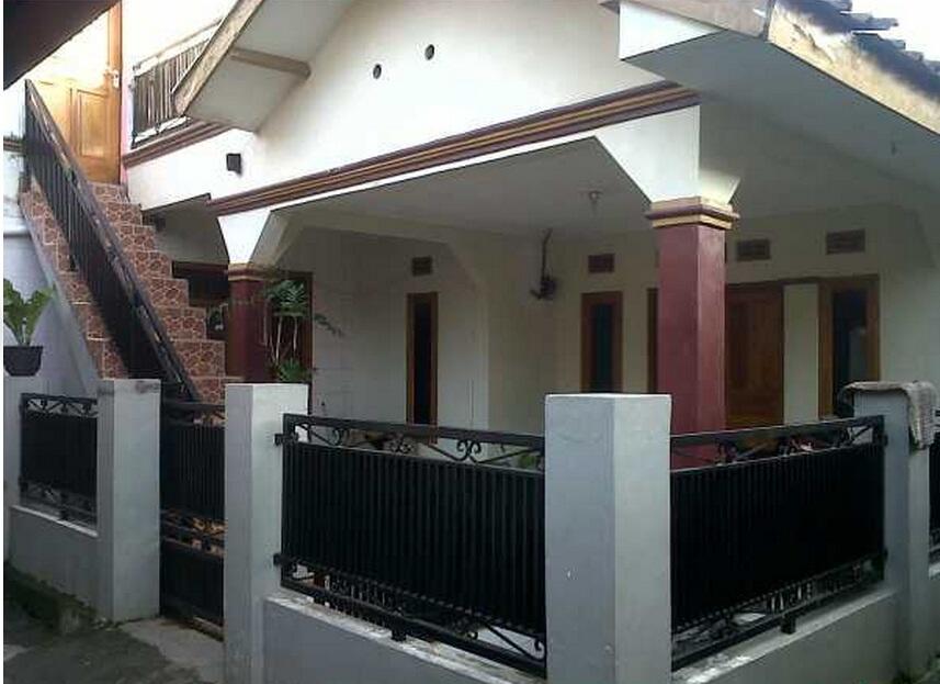 RUMAH 2 LANTAI AREA UNJANI