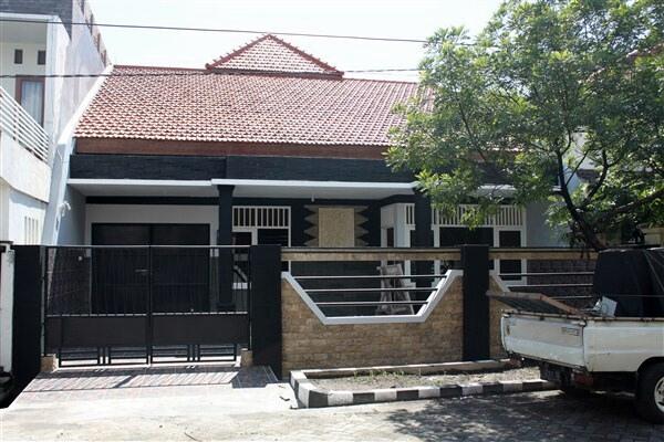 Rumah SHM Daerah Rungkut Surabaya