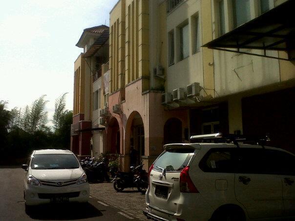 Ruko 3 Lantai Di CBD Ciledug