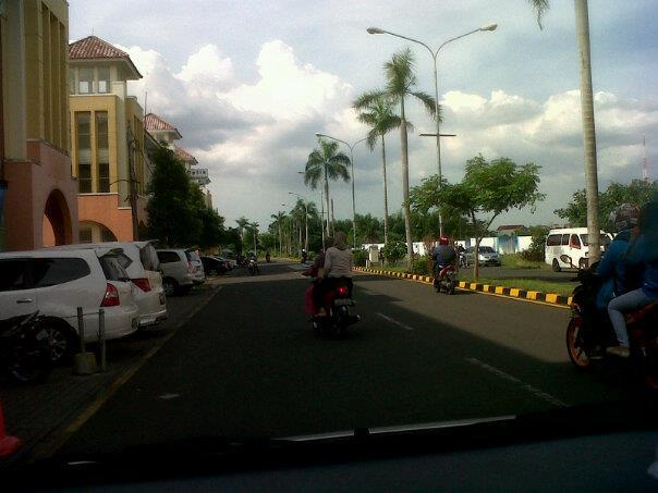 Ruko 3 Lantai Di CBD Ciledug