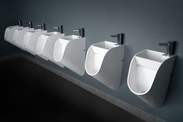 Desain Urinoir Pria Terbaru Dilengkapi Dengan Tempat Mencuci Tangan