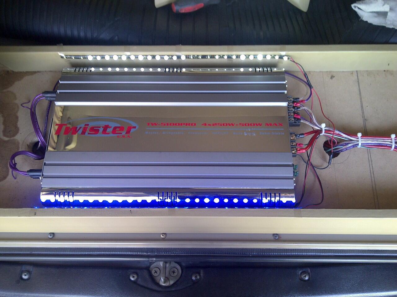 jual 2nd car audio sepaket for kijang kapsul/PNP