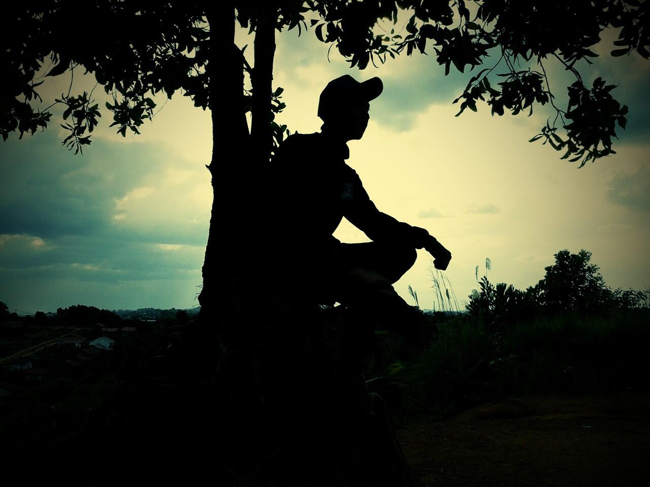 MENURUT AGAN BGIMANA