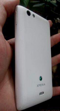 WTS sony ST23i a.k.a Xperia miro white, ICS mulusss fullset, all original bandung