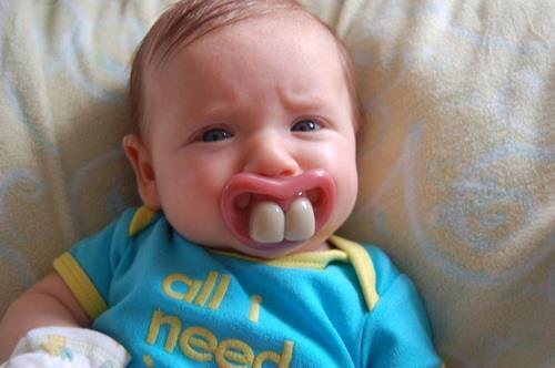 Funny Baby Pacifiers, Empeng Lucu dan Unyu, Billy Bob Pacifiers, Empeng Bayi