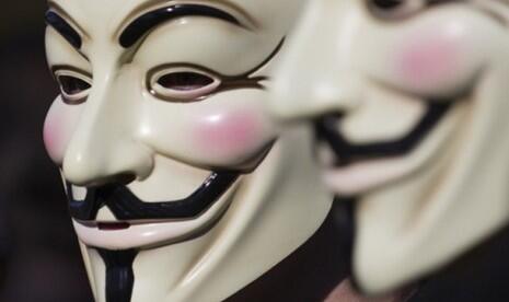 TOPENG GUY FAWKESS / ANONYMOUS / VENDETTA DILARANG MASUK BAHRAIN